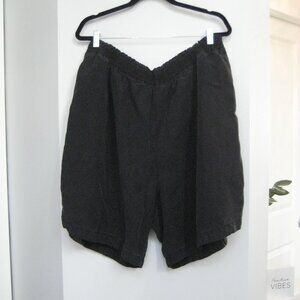 Longer style H&M ladies shorts XXL